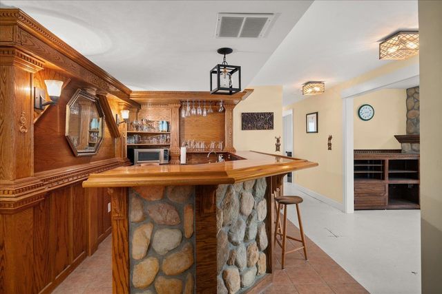 710 S Idaho Rd, Liberty Lake, WA 99019