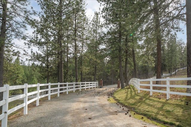 710 S Idaho Rd, Liberty Lake, WA 99019