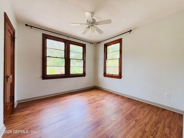 2043 HUNTSFORD Road, Jacksonville, FL 32207