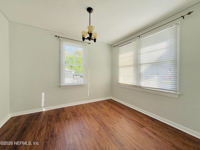 2043 HUNTSFORD Road, Jacksonville, FL 32207