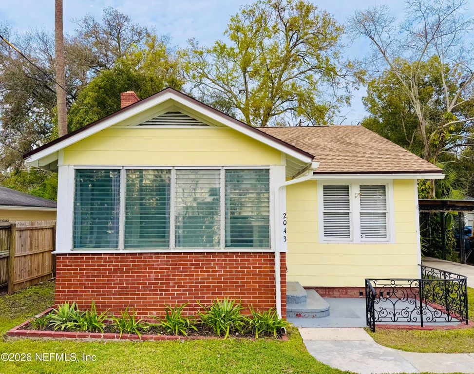 2043 HUNTSFORD Road, Jacksonville, FL 32207