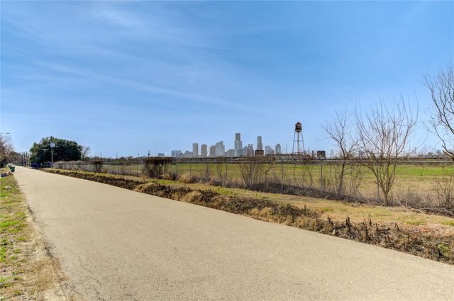 2906 Stevens Street, Houston, TX 77026