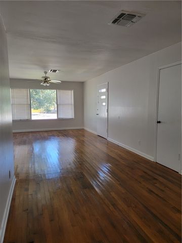 401 Glenmore St, Corpus Christi, TX 78412