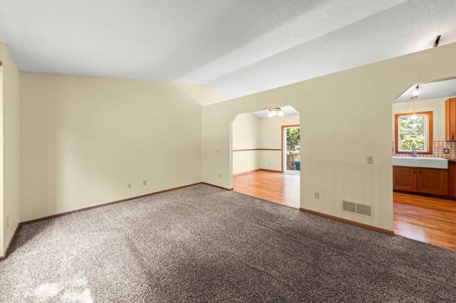 5419 185th Street W, Farmington, MN 55024
