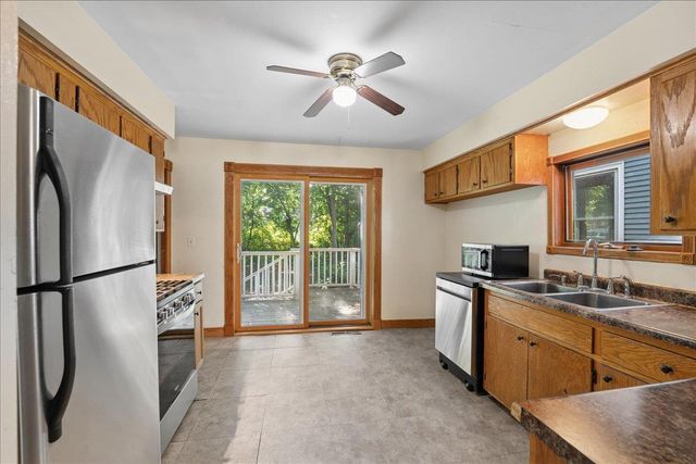 1227 Spaight Street, Madison, WI 53703