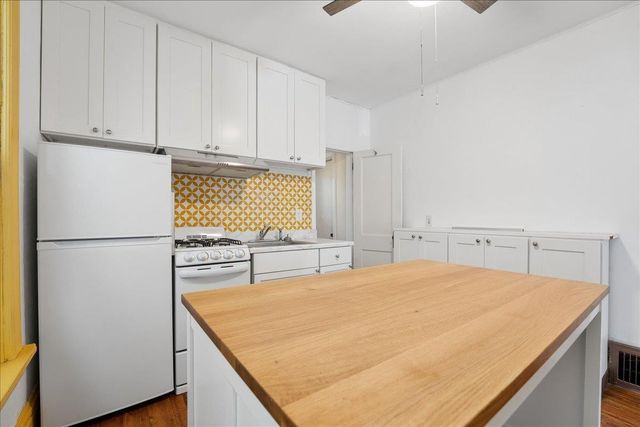 1227 Spaight Street, Madison, WI 53703