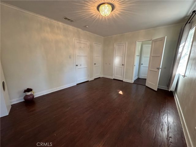 5528 Willowcrest, North Hollywood, CA 91601