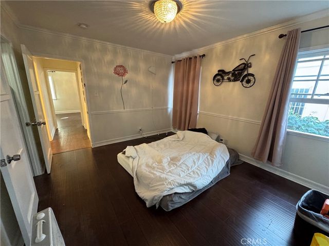 5528 Willowcrest, North Hollywood, CA 91601