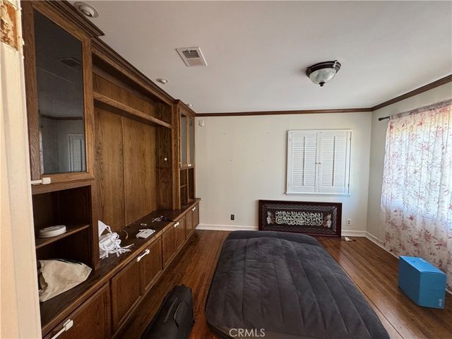 5528 Willowcrest, North Hollywood, CA 91601