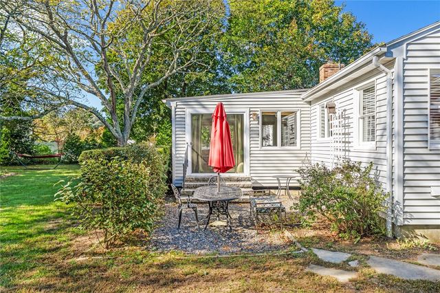9 Cedar Crest Drive, Westerly, RI 02891