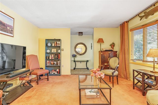 9 Cedar Crest Drive, Westerly, RI 02891