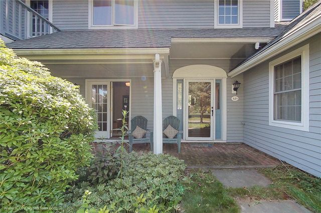 521 Corey Lane, Middletown, RI 02842