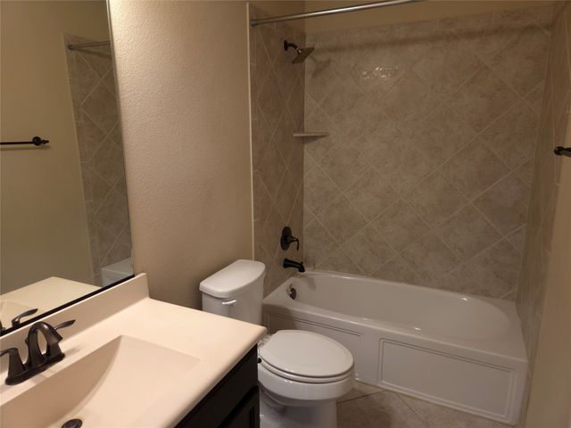 8440 Gentian Drive, Fort Worth, TX 76123