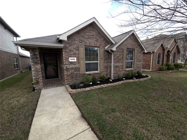 8440 Gentian Drive, Fort Worth, TX 76123