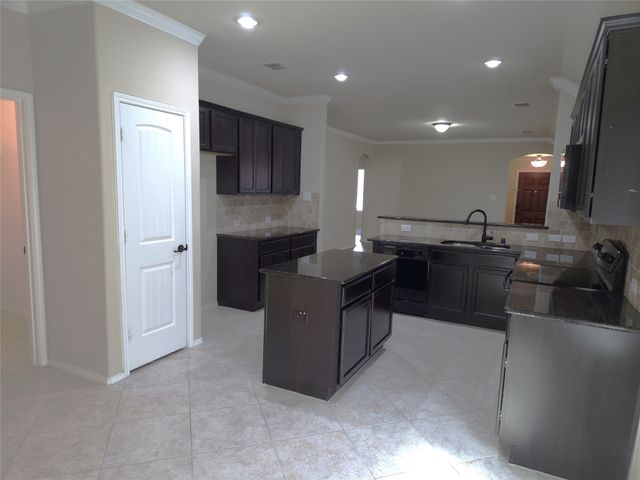 8440 Gentian Drive, Fort Worth, TX 76123