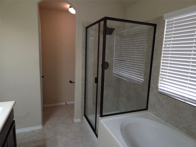 8440 Gentian Drive, Fort Worth, TX 76123