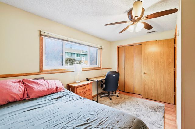 1272 Ferndale Street N, Maplewood, MN 55119