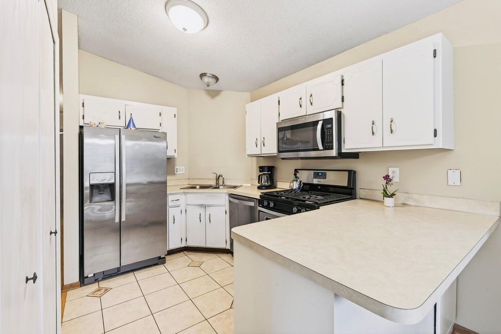 1272 Ferndale Street N, Maplewood, MN 55119 — photo 4
