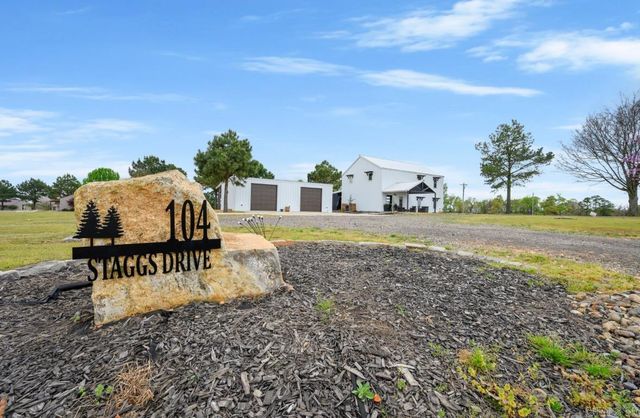 104 Staggs Drive, Nashville, AR 71852