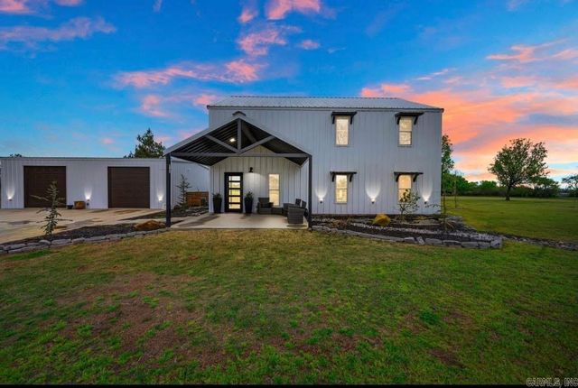 104 Staggs Drive, Nashville, AR 71852