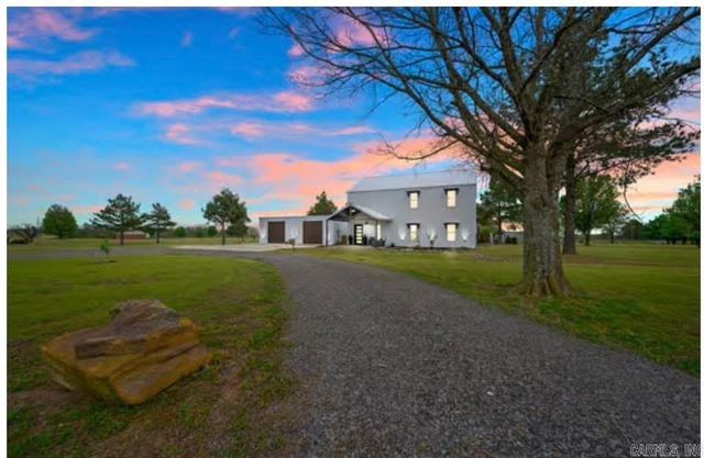 104 Staggs Drive, Nashville, AR 71852