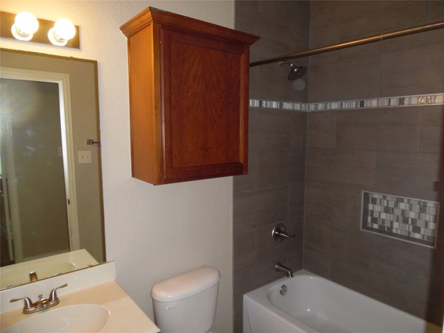 8572 Davis Drive, Frisco, TX 75036
