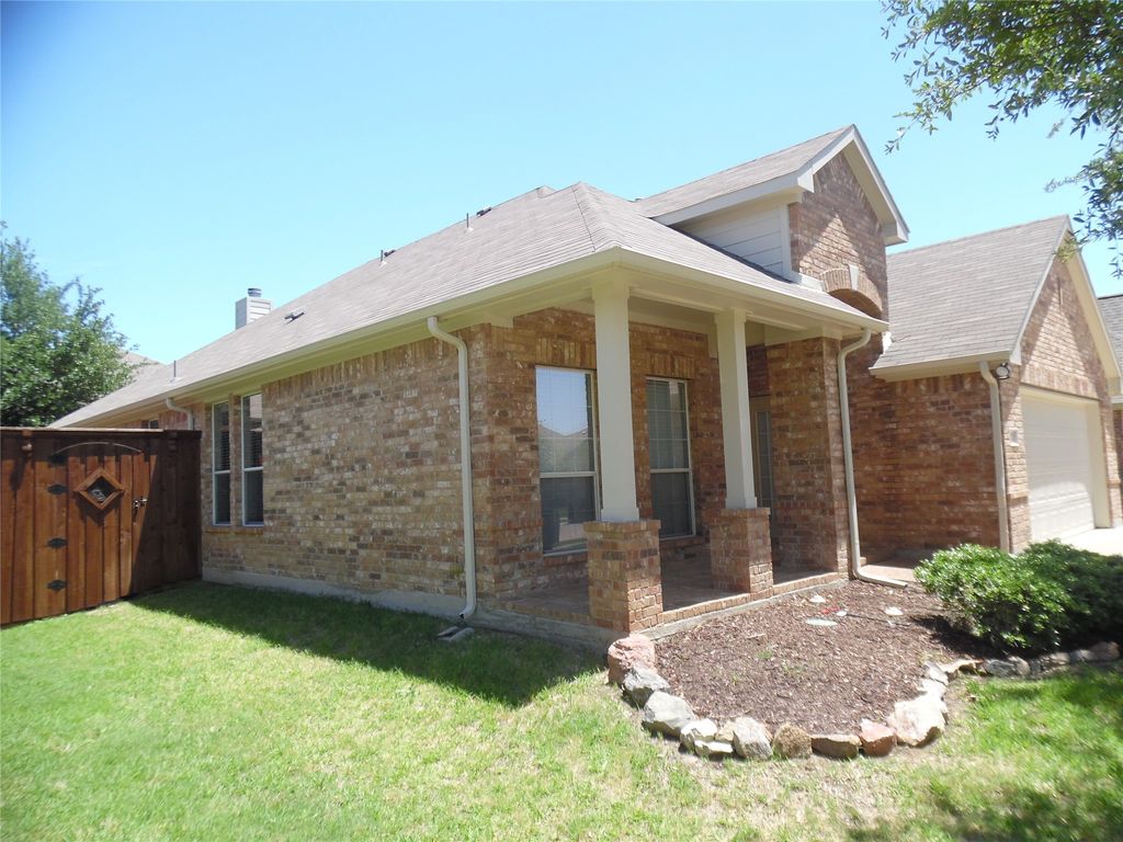8572 Davis Drive, Frisco, TX 75036
