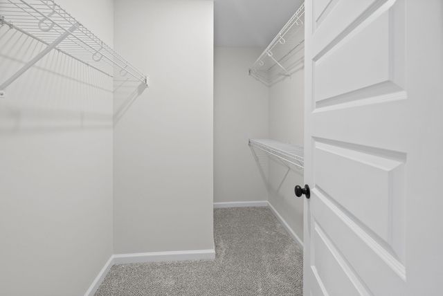 302 Tisha Ct, Clarksville, TN 37042