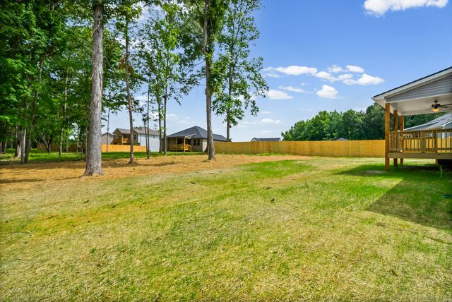 302 Tisha Ct, Clarksville, TN 37042