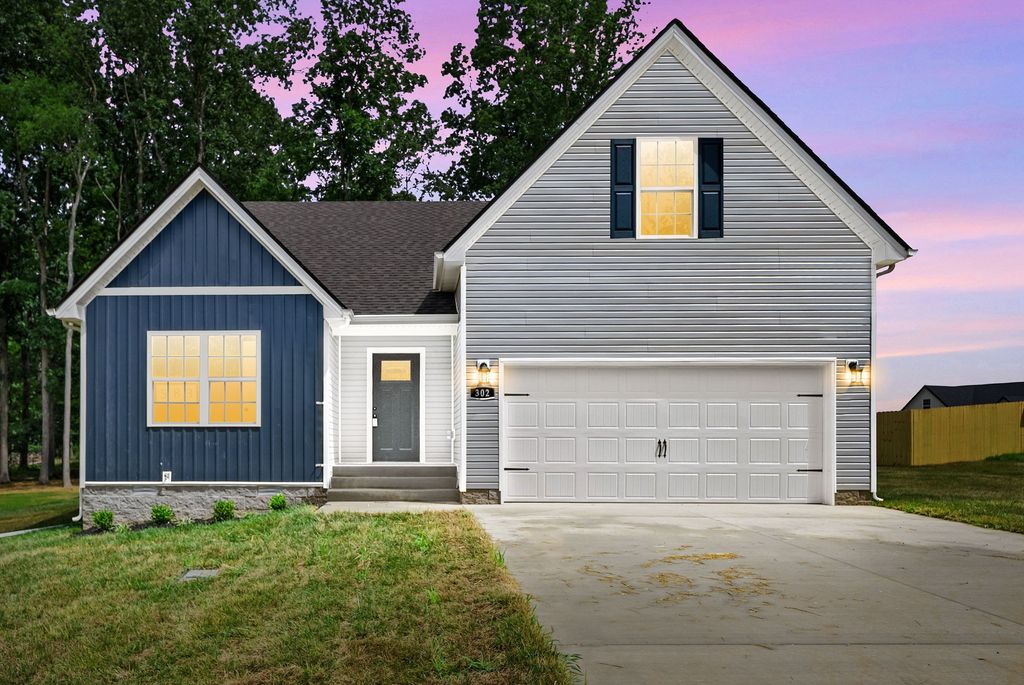 302 Tisha Ct, Clarksville, TN 37042