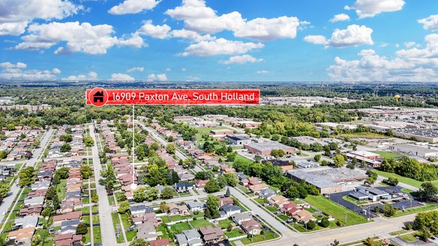 16909 Paxton Avenue, South Holland, IL 60473