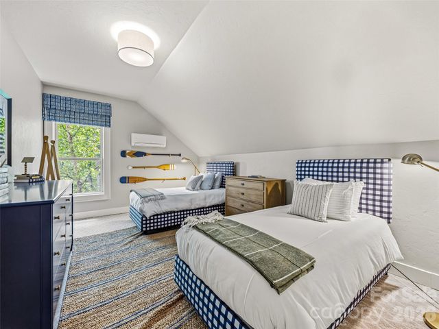 60 Shoreline Drive, Tuckasegee, NC 28783