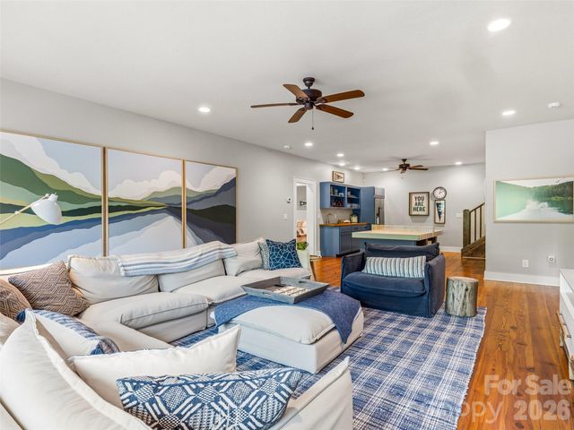 60 Shoreline Drive, Tuckasegee, NC 28783