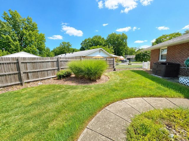 3700 Santiago Drive, Westerville, OH 43081