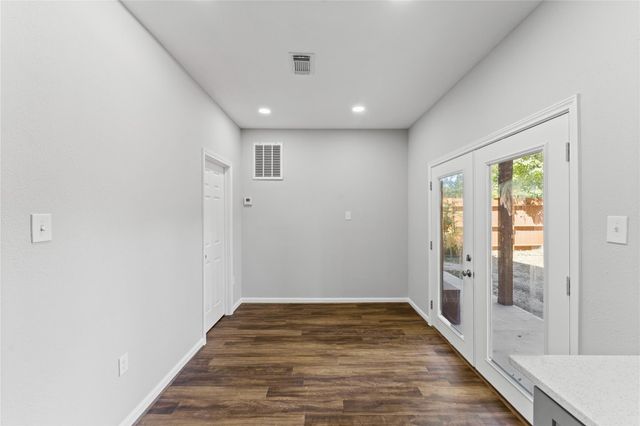 4826 Brooklawn Drive, Houston, TX 77066