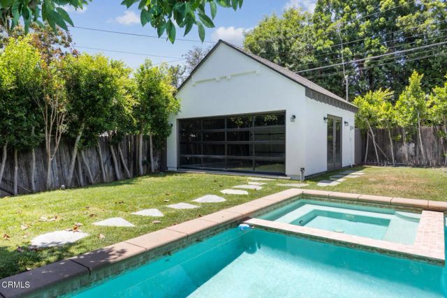 601 Michigan Boulevard, Pasadena, CA 91107