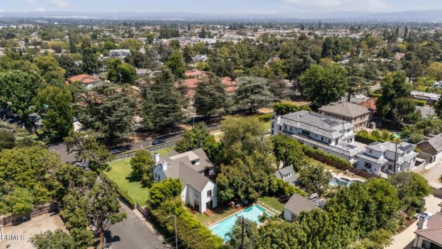 601 Michigan Boulevard, Pasadena, CA 91107