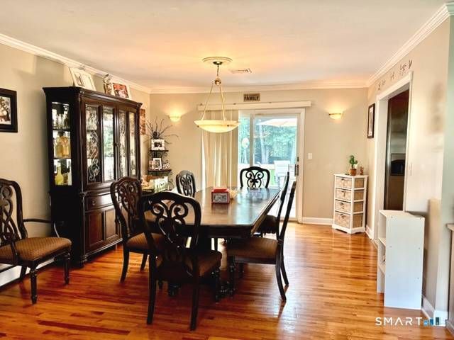 12 Briarwoods Terrace, Trumbull, CT 06611
