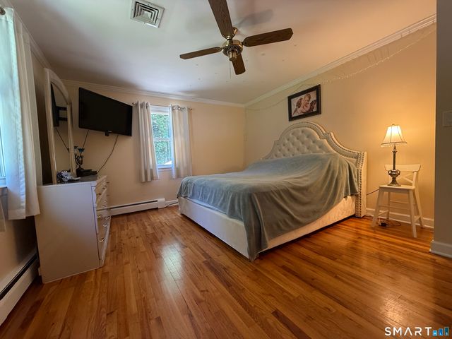 12 Briarwoods Terrace, Trumbull, CT 06611