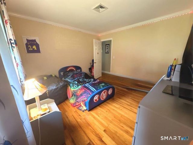 12 Briarwoods Terrace, Trumbull, CT 06611
