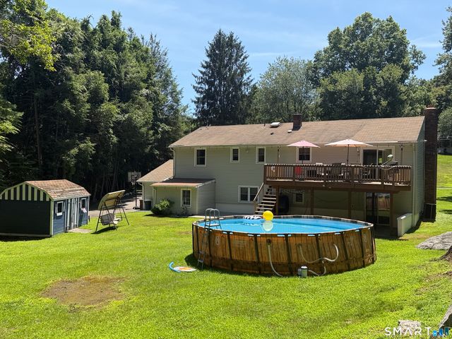 12 Briarwoods Terrace, Trumbull, CT 06611