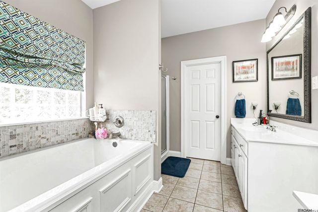 42046 Conifer Rd, Gonzales, LA 70737