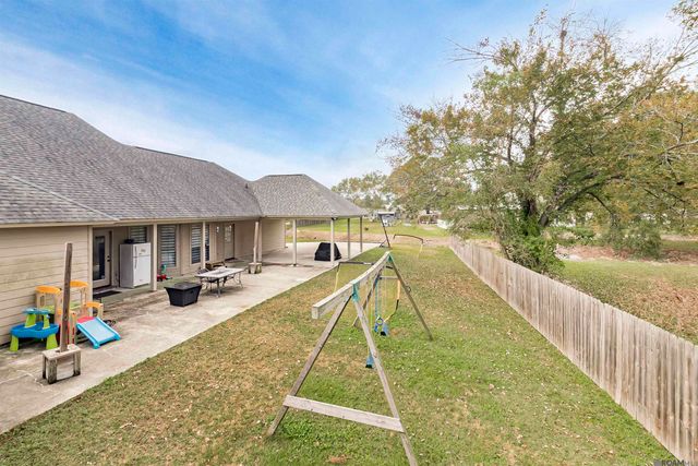 42046 Conifer Rd, Gonzales, LA 70737