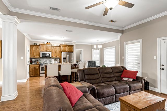 42046 Conifer Rd, Gonzales, LA 70737