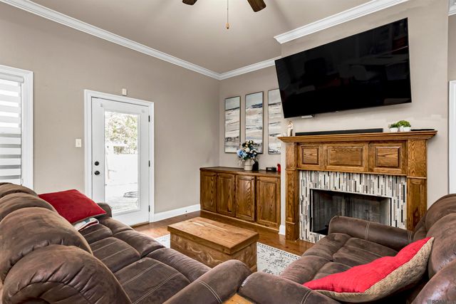 42046 Conifer Rd, Gonzales, LA 70737