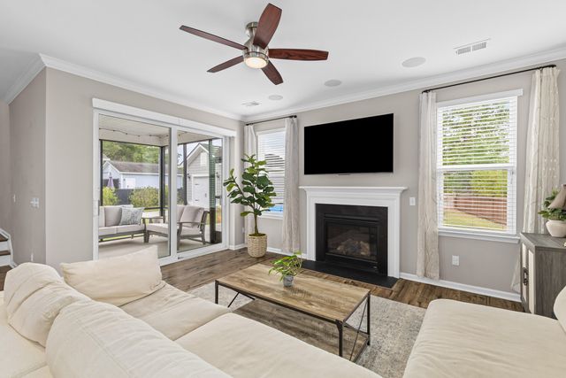 2073 Kemmerlin Street, Johns Island, SC 29455