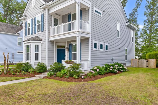 2073 Kemmerlin Street, Johns Island, SC 29455