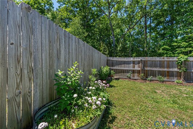 3606 Avocado Dr, Midlothian, VA 23112