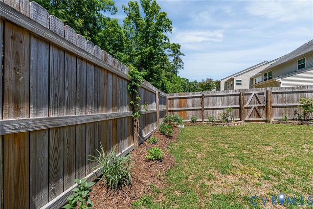 3606 Avocado Dr, Midlothian, VA 23112