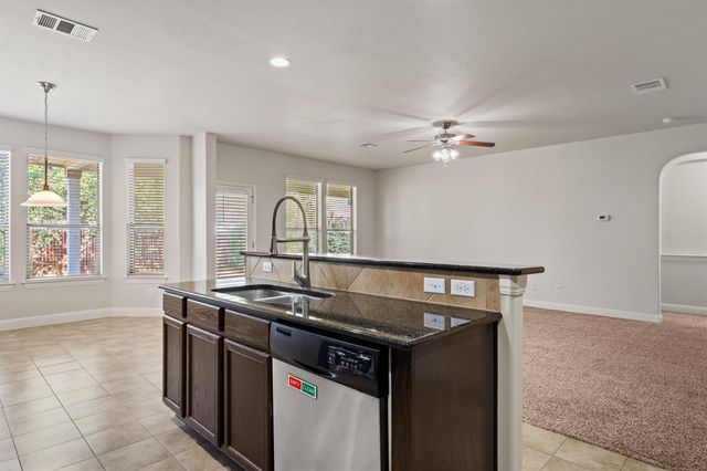 706 Harwood DR, San Marcos, TX 78666